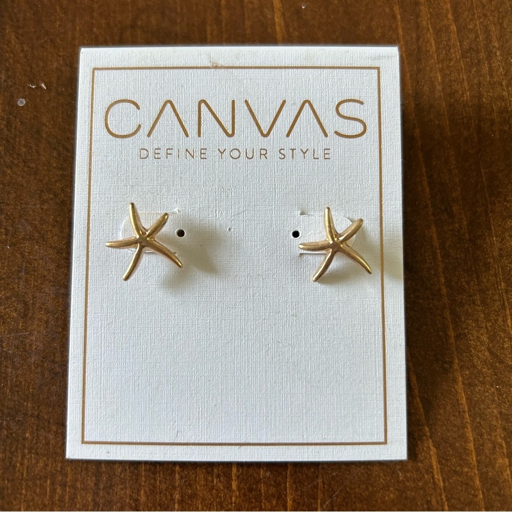 CANVAS Boutique Gold Tone Starfish Earrings.